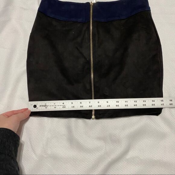 Zara Charcoal Gray‎ & Blue Faux Suede Mini Skirt - Picture 5 of 8